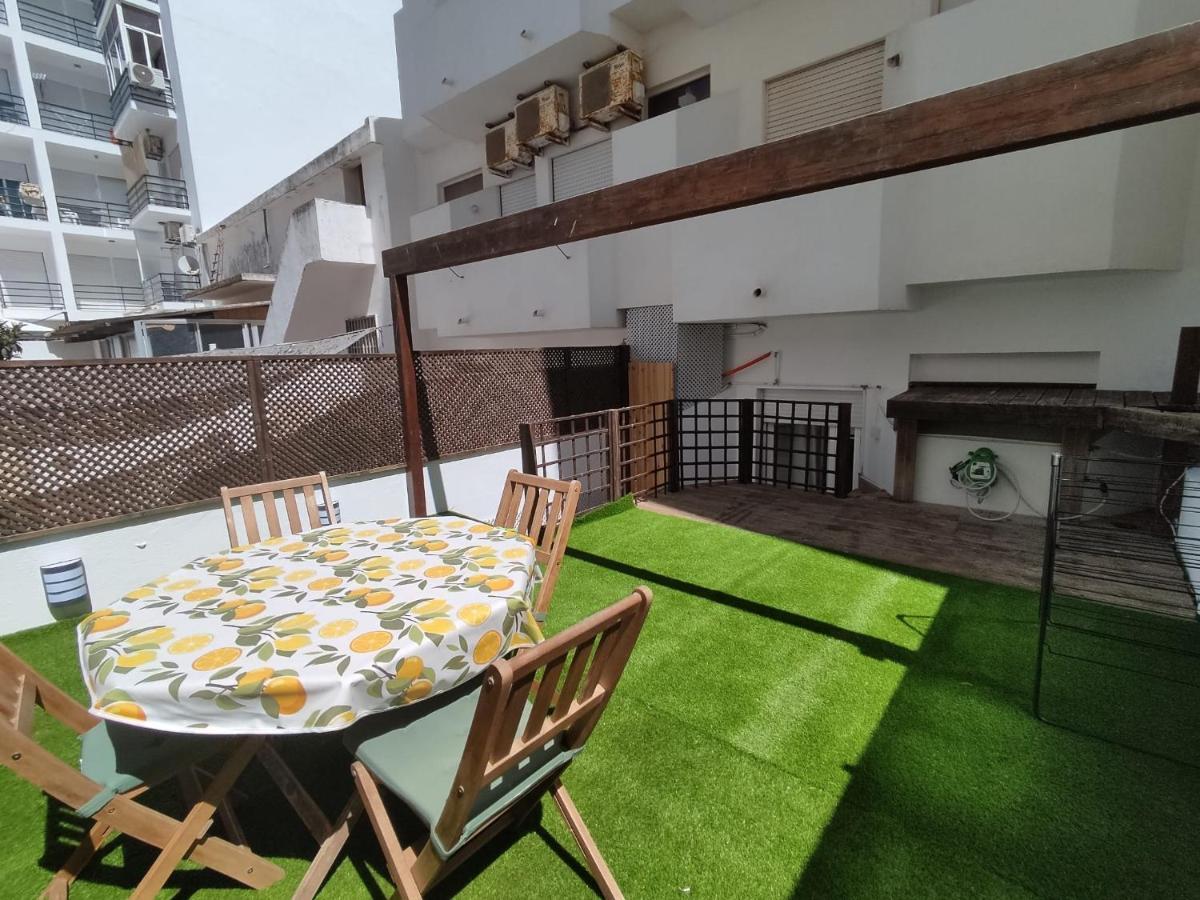 Apartamento T1 Rosa Dos Ventos, A/C & Terrace - Casas & Papeis Armação de Pêra Exterior foto